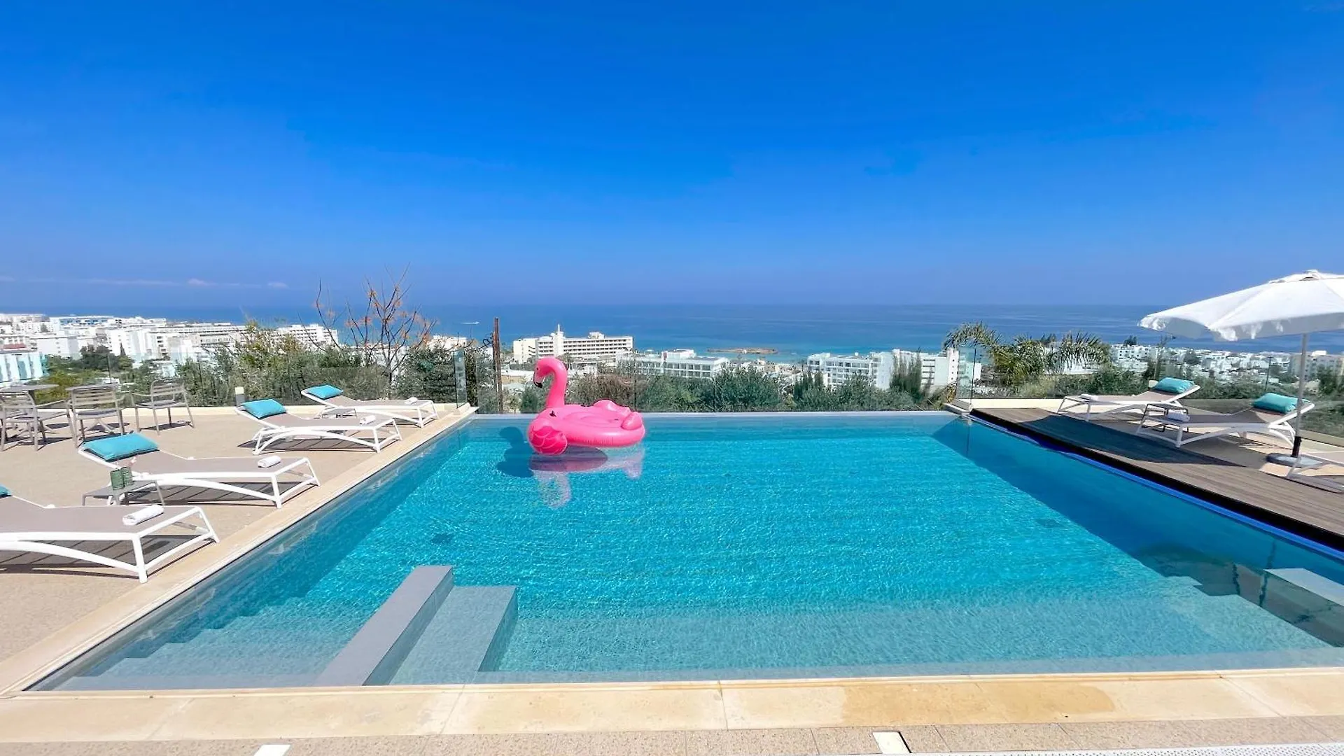 Villa Sunrise Dream Villa-Protaras