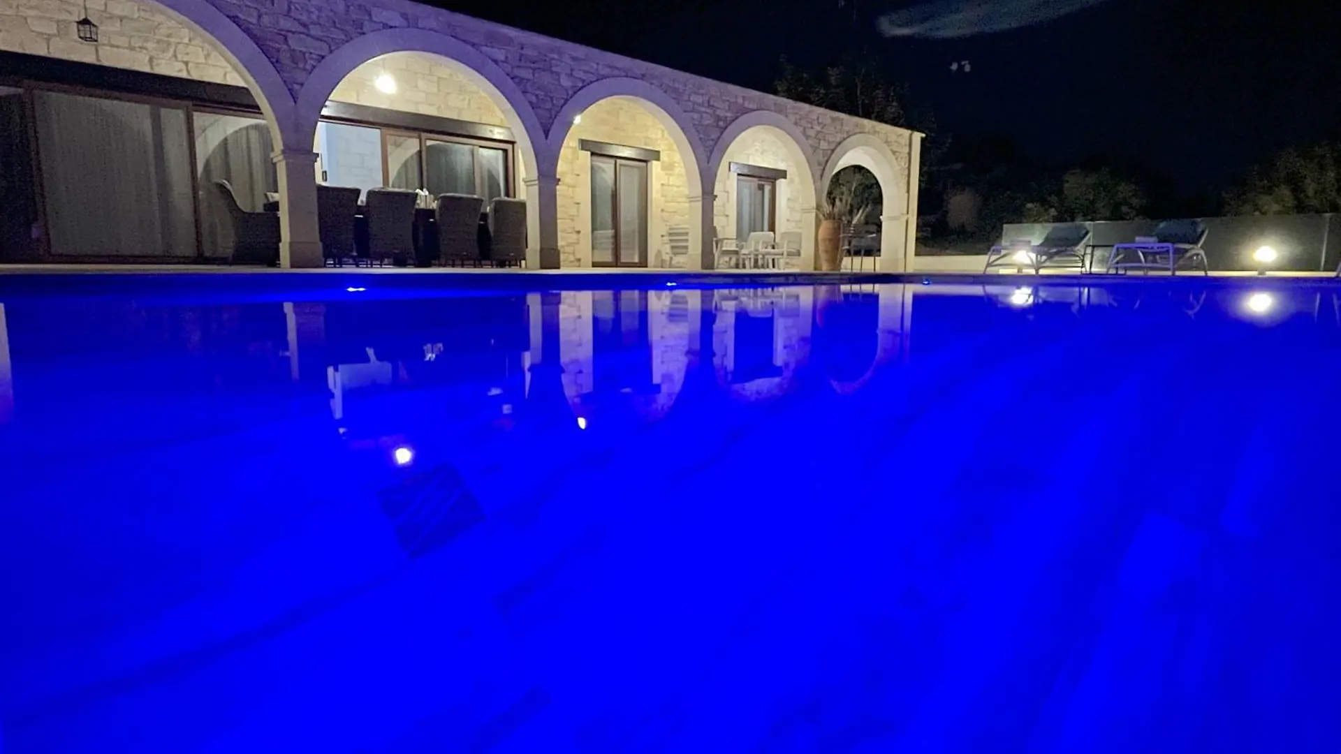 Sunrise Dream Villa-Protaras Villa